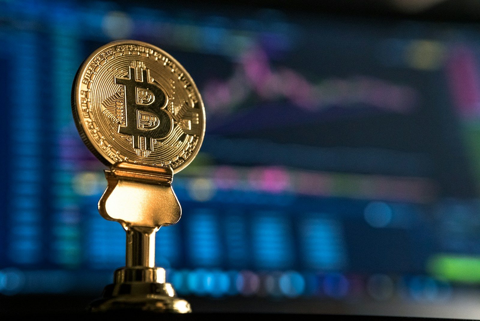 Binance July 10 Spot Pair Removal Puts GMX, PARTI, RUNE, SEI and T Routes on Bot Watch