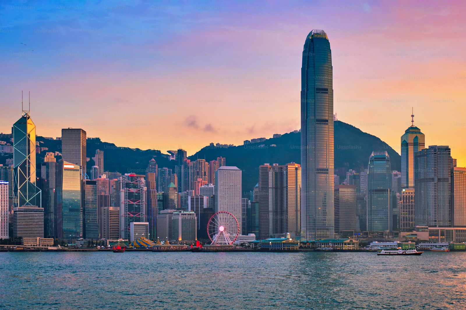 Hong Kong's First Stablecoin Issuer Licenses Put Regulated Payment Rails on the Board