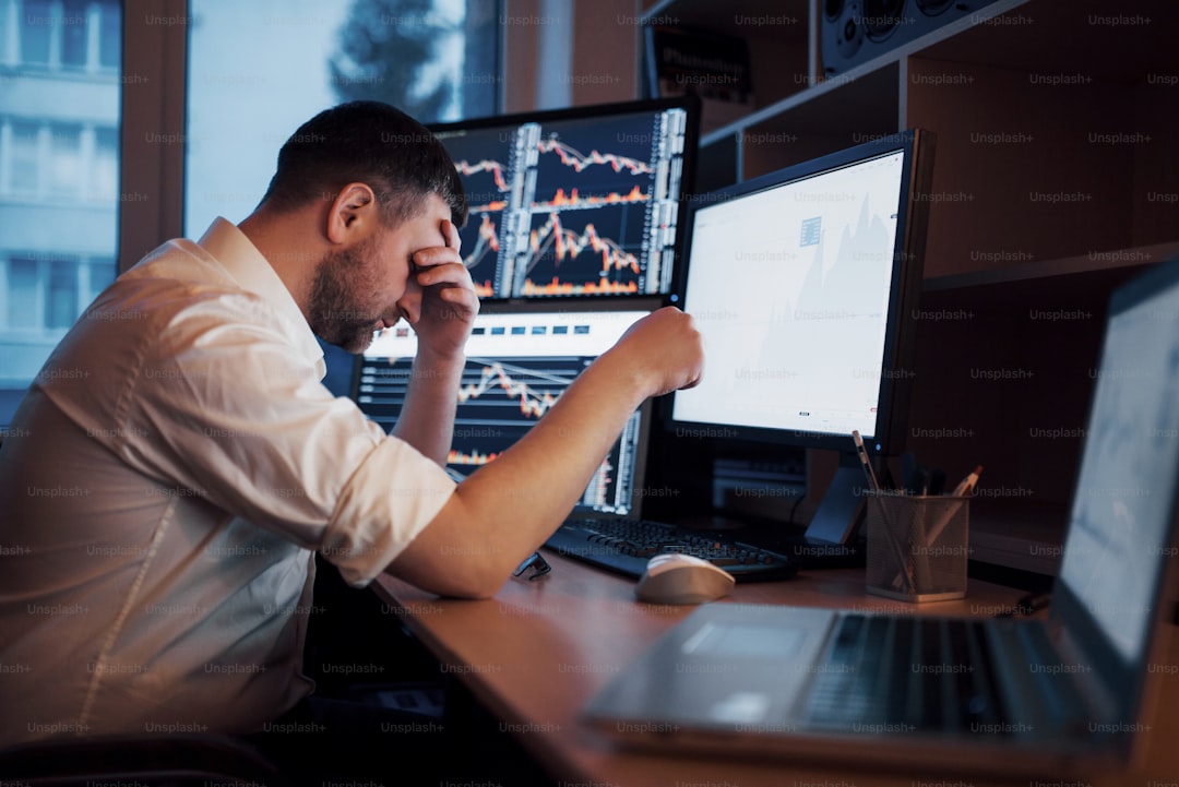 Entry Timing Framework for Whale Wallet Tracking Crypto Signals with Liquidity Filters