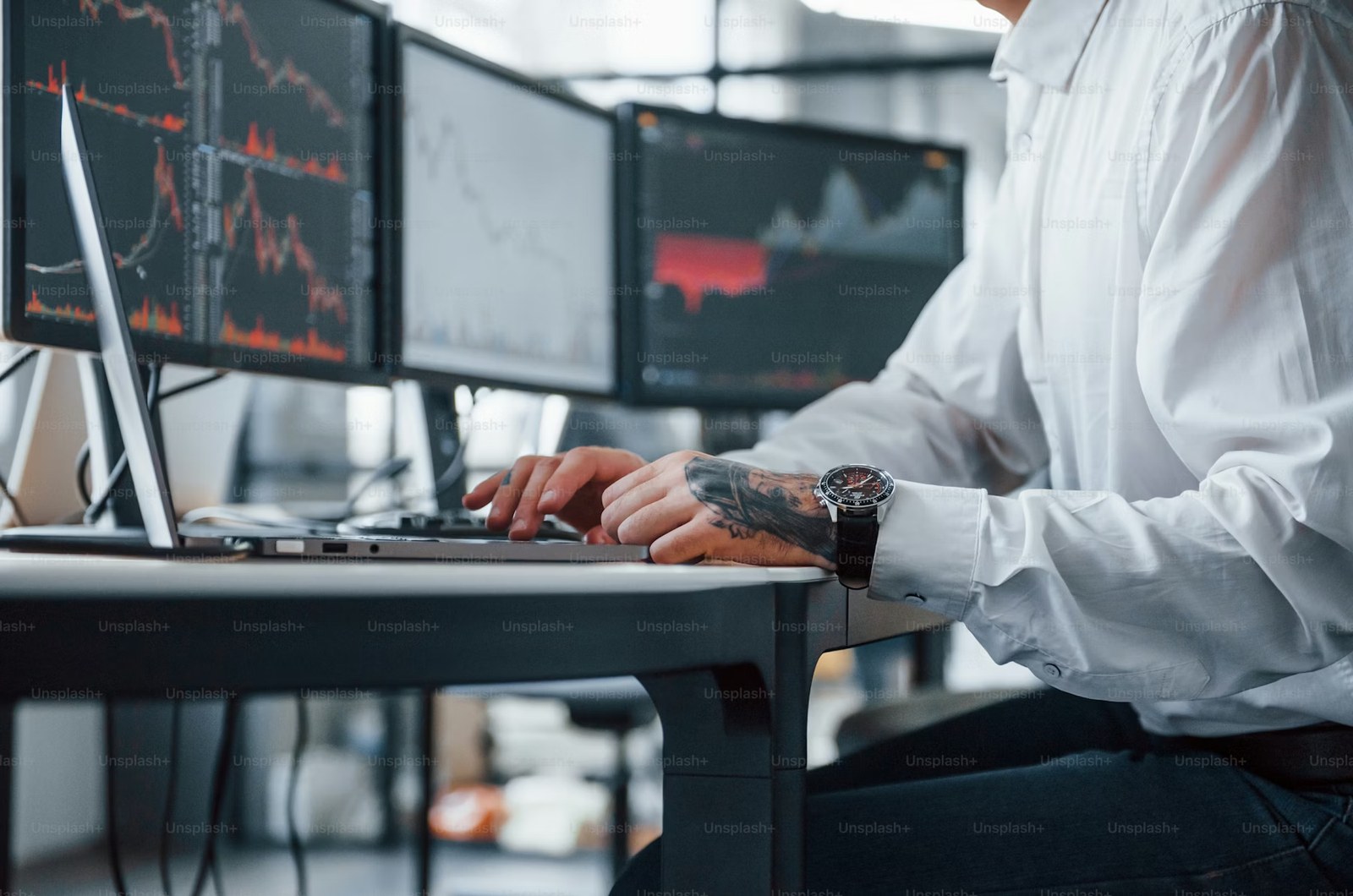 Monad MON Signals Today with New-Chain Momentum and Pullback Discipline - Updated 2026 Guide