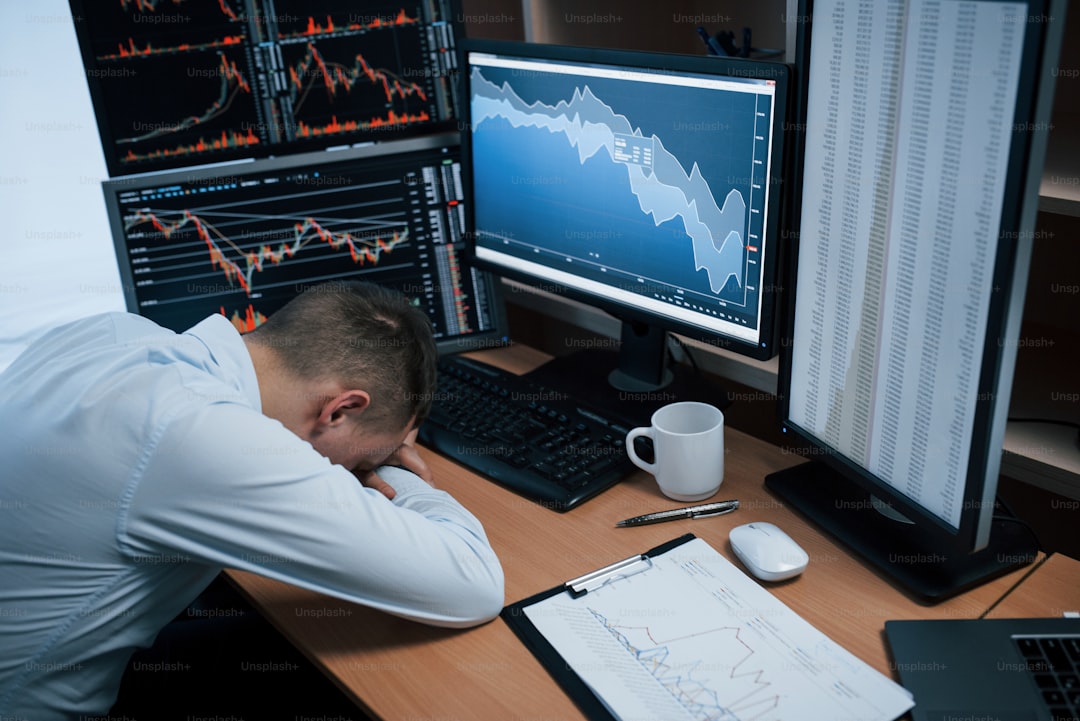 Risk-On vs Risk-Off: How to Avoid Trading Headlines